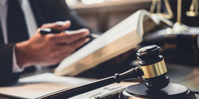 divorce lawyer Troy, MI